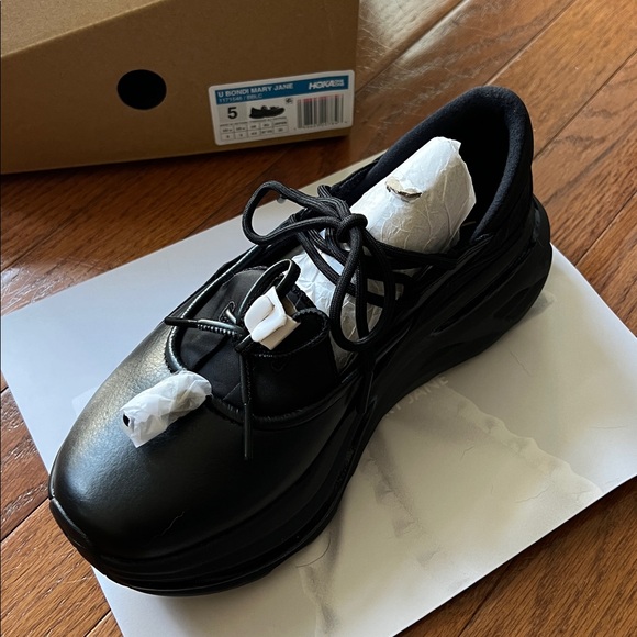 Hoka Bondi Mary Jane - Picture 10 of 10